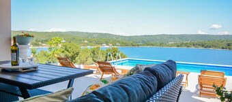 Villa Olea Mare ZadarVillas