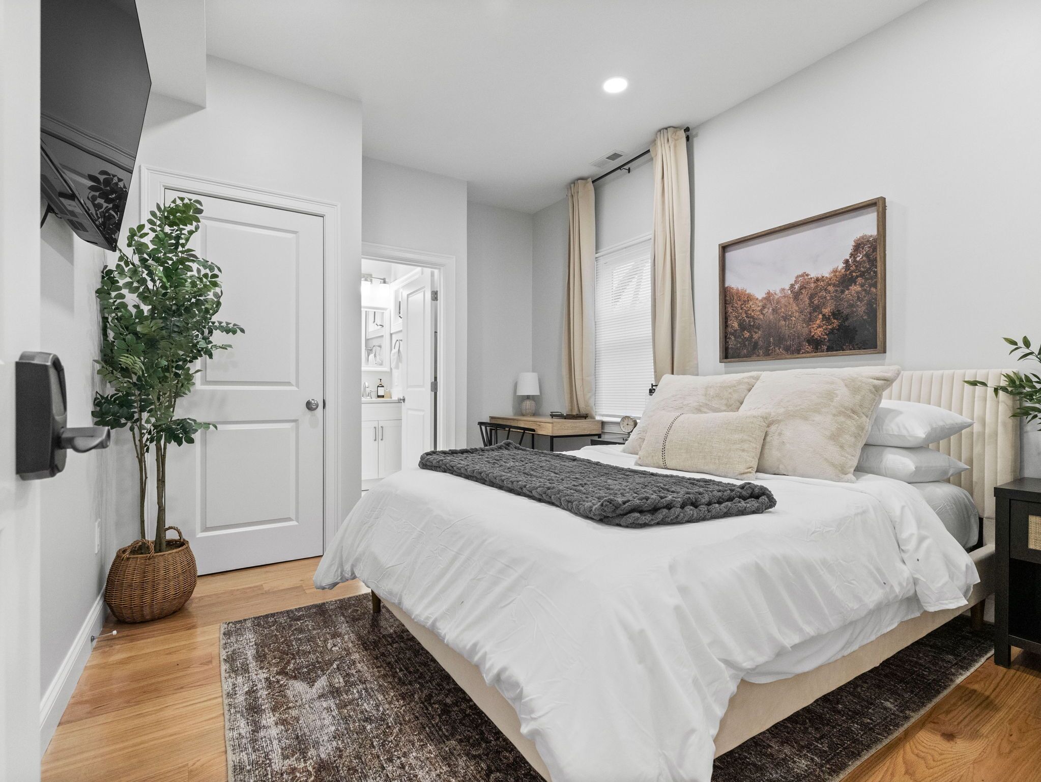 Tabla de planchar con plancha, cuna de viaje y wifi gratis 