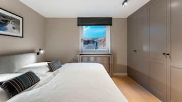 2 habitaciones, tabla de planchar con plancha, wifi y ropa de cama