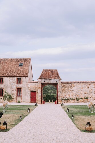 Le Carré de Lailly - gîte for 30 people in Burgundy