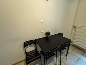 Căn hộ phong cách cổ điển | Phòng ăn