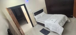 Caja de seguridad en la habitación y wifi gratis