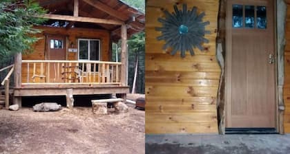 Romantic Trinity Cabin Getaway with Lovely Woodland Views in Nevada City, California