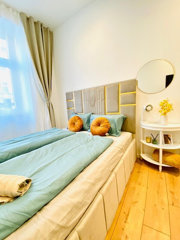 Tabla de planchar con plancha y wifi gratis