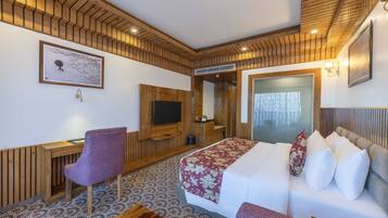 Deluxe Room, Balcony, Pool View | Free WiFi, wheelchair access