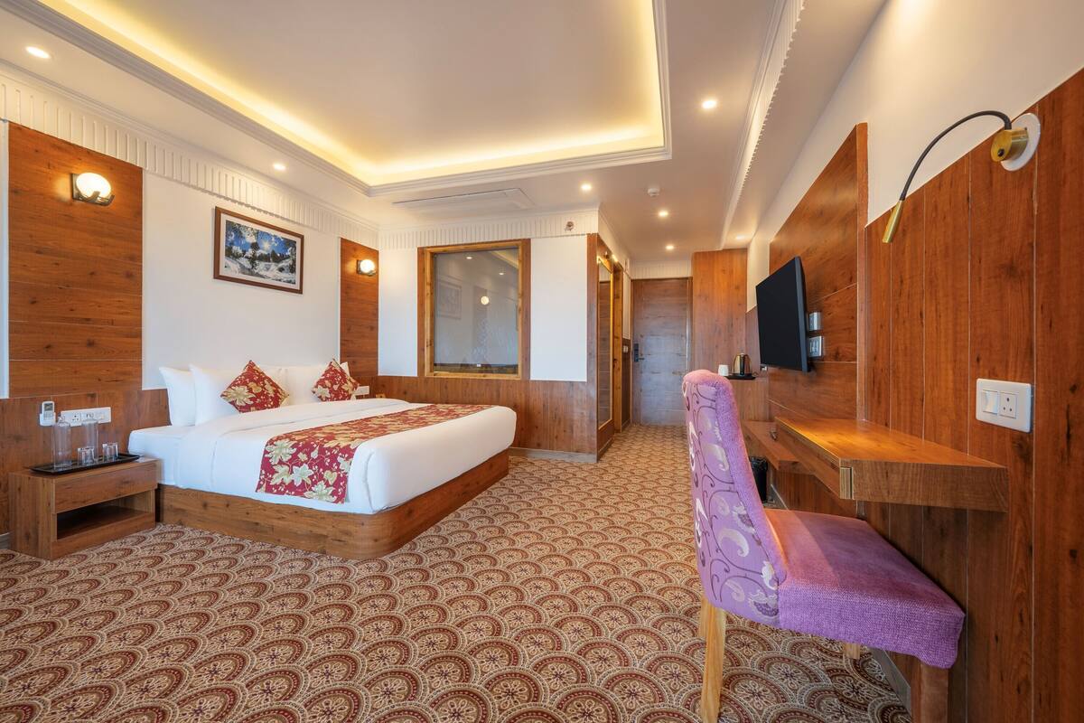 Free WiFi, wheelchair access