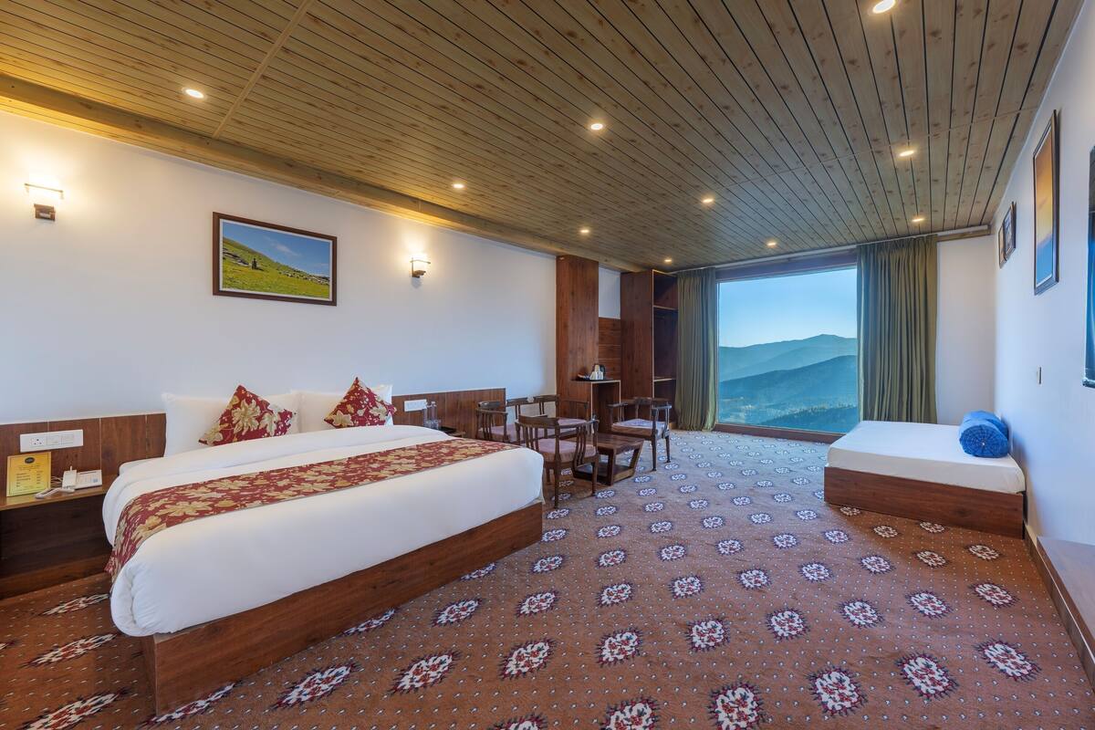 Free WiFi, wheelchair access