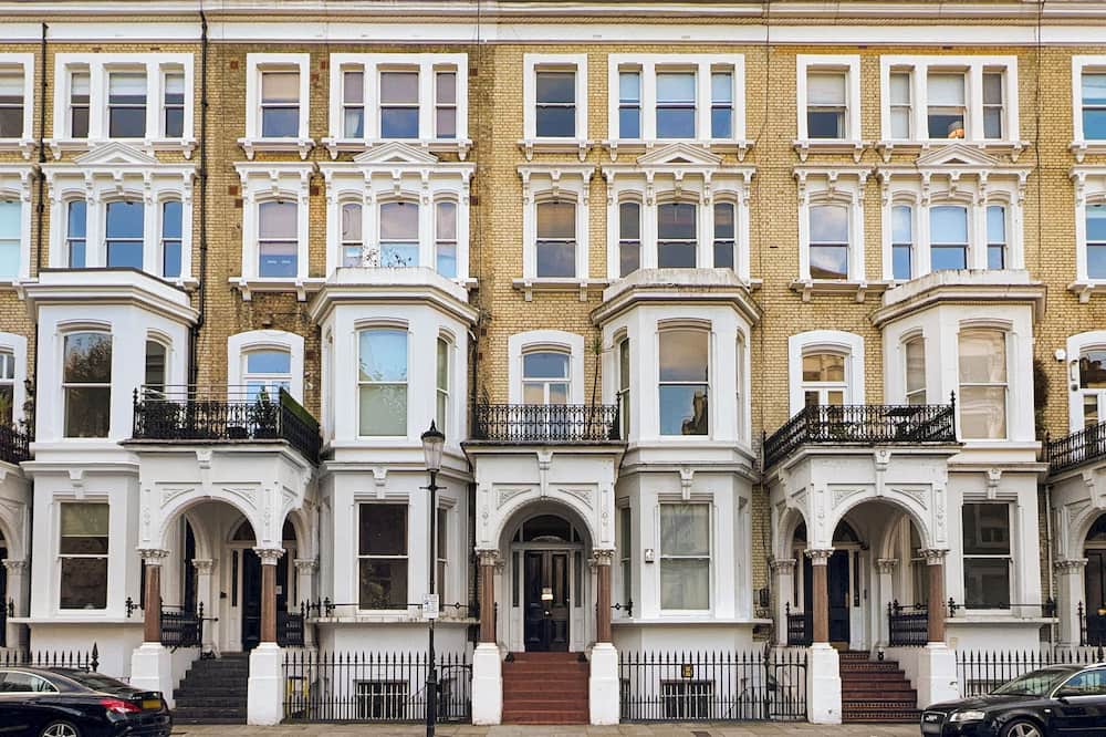 Redcliffe Square Flat - Earl's Court