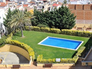 Outdoor pool - "Can Tony" - Centrally located penthouse, WiFi, Pool, Parking. (Blanes)