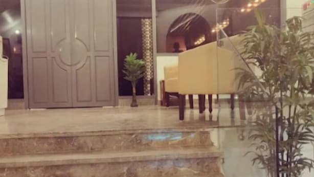 Ảnh chưa phân loại, 1 trong số 11 ảnh, nút
