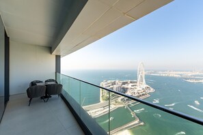 Property grounds - Address JBR 2BR | Steps to Beach & Bluewaters (Dubai)