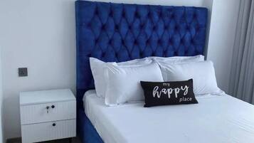 Apartment, 1 Bedroom, Accessible, Smoking | 1 bedroom