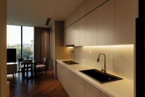 Studio Suite | Private kitchen