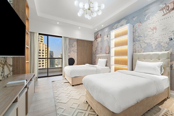 Free WiFi - Luxury 3BR M Beachfront Retreat (Dubai)