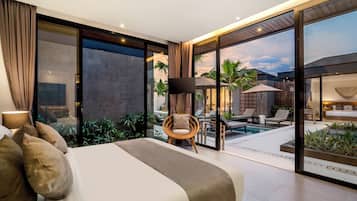 Family Villa, Patio, Pool View