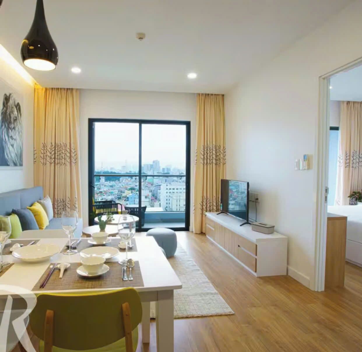 Premier Suite, 2 Bedrooms, Pool View, Garden Area | In-room dining