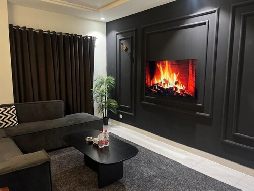 Luxor Apartments & Suites