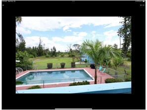 Pool - 3-bedroom ground floor complete unit with a shared pool in beautiful pine island (Saint James City)