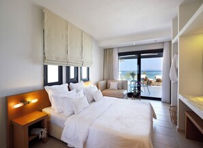 Juniorsvit - havsutsikt | Utsikt mot havet/stranden