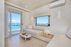 Habitación familiar, vistas al mar | Vistas desde la habitación