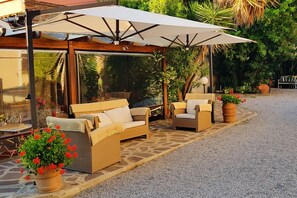 Gazebo - Suite Orchidea Seaside and Pool (San Vincenzo)