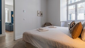 1 bedroom, iron/ironing board, free cribs/infant beds, bed sheets - Ando Living - Abrantes Flats - 13 (Lisbon)