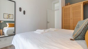 1 Schlafzimmer, Bügeleisen/Bügelbrett, kostenlose Babybetten, Bettwäsche
