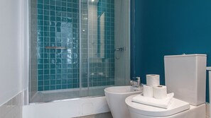Shower - Ando Living - Abrantes Flats - 31 (Lisbon)