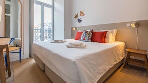 2 bedrooms, iron/ironing board, cribs (free), bed sheets - Ando Living - Abrantes Flats - 33 (Lisbon)