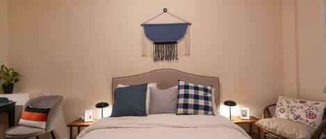 1 室のベッドルーム、アイロン / アイロン台、WiFi (無料)、ベッドシーツ