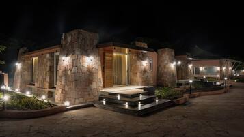 Presidential Suite, 2 Bedrooms, Private Pool, River View | In-room safe, iron/ironing board, free WiFi, bed sheets