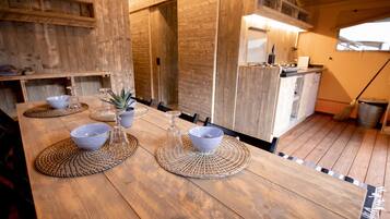 Comfort Lodge | Living area