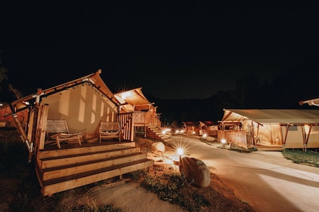 Basic Tent, Courtyard View | View from property