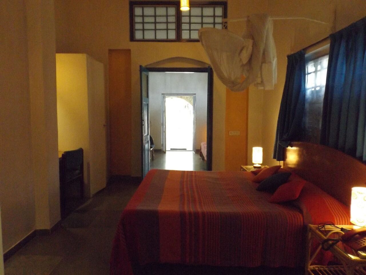 Casa rural prèmium | Roba de llit d'alta qualitat, mobiliari individual i cortines opaques 