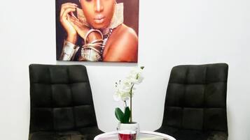 Basic Apartment | Iron/ironing board