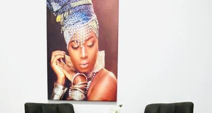 Cozy 3 Bedroom Apartment in Quiet Area