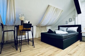 Interior - Budget friendly 5BR Apartment | Perfect for Groups (Vienna)