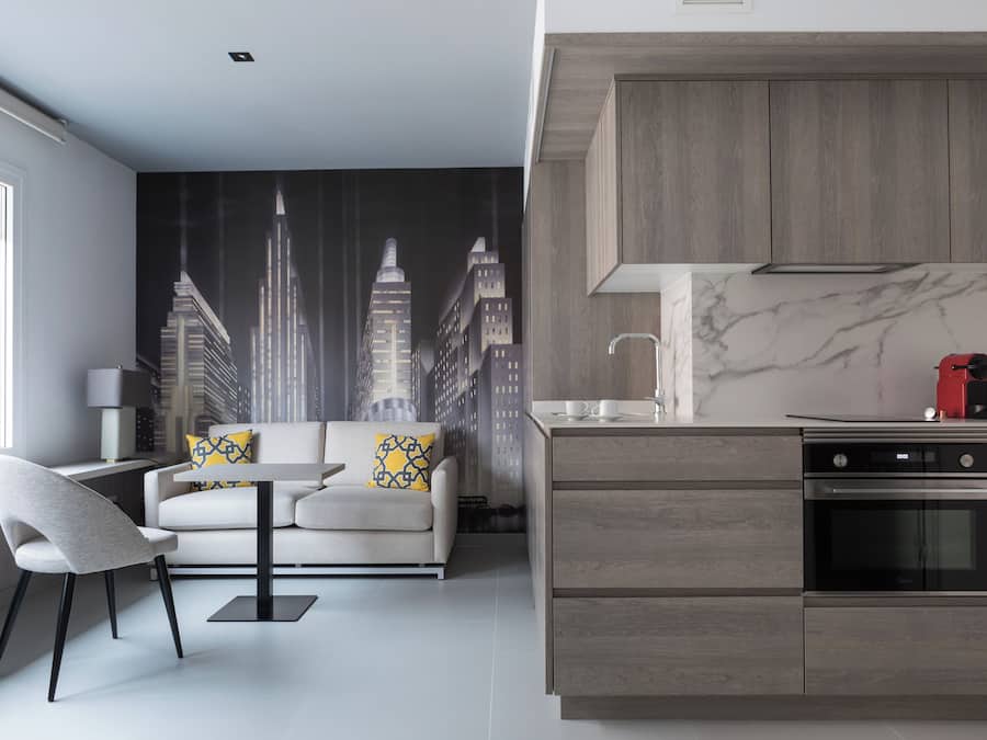 Standard Studio, 1 Double Bed | Living area | 18-inch Smart TV with digital channels