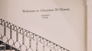 A welcome sign for Abrantes 50 House, ANDO Living. - Ando Living - Abrantes 50 House - 202 (Lisbon)