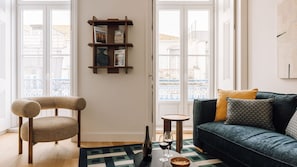 TV - Ando Living - Abrantes 50 House - 204 (Lisbon)