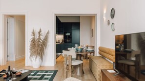 TV - Ando Living - Abrantes 50 House - 304 (Lisbon)