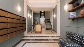 Lobby - Ando Living - Abrantes 50 House - 401 (Lisbon)