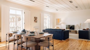 Front of property - Ando Living - Corpo Santo House - 401 (Lisbon)