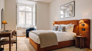 2 Schlafzimmer, Bügeleisen/Bügelbrett, kostenlose Babybetten, Bettwäsche
