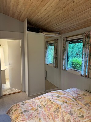 3 bedrooms, free WiFi - Holiday home near beach nature and activities (Væggerløse)