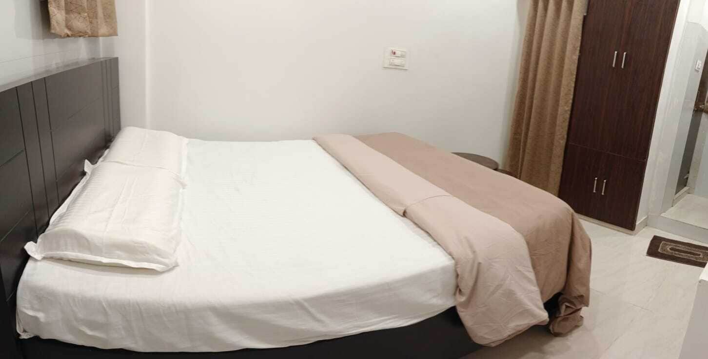 Double Bed Non AC | WiFi (無料)