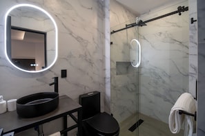 Studio, 1 Bedroom, Accessible | Bathroom - Luxurious Room in Heart of Ciudad de México - Room J2 (Mexico City)