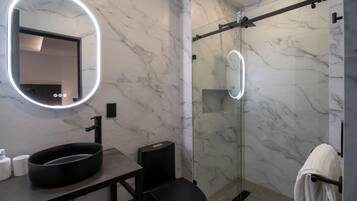 Studio, 1 Bedroom, Accessible | Bathroom