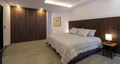 Room-luxurious Room in Heart of Ciudad d