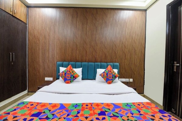 Deluxe Double Room | Free WiFi